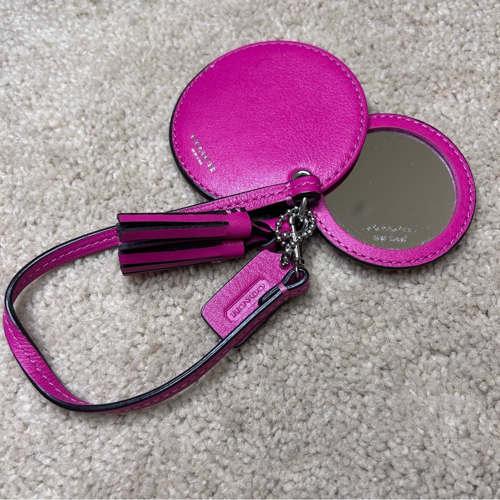 Coach Fuchsia Leather mirror bag charm with Tassel - Picture 5 of 7